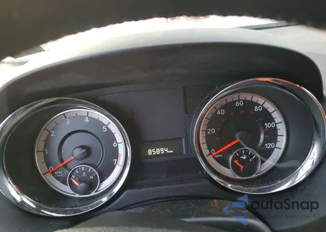 2019 Dodge Grand Caravan Sxt z USA, uszkodzony, nr VIN 2C4RDGCG8KR619435